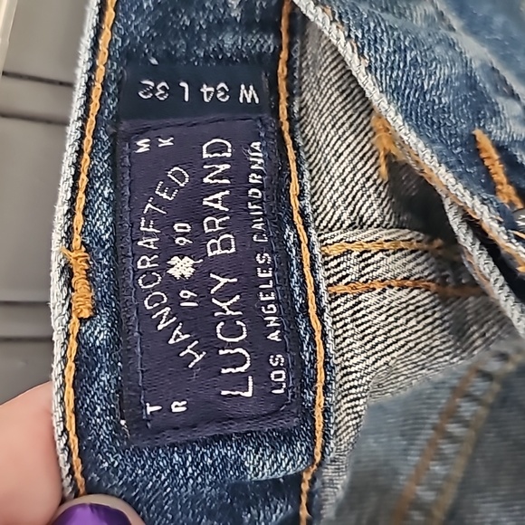 Mens Lucky Brand jeans 34x32. NWT - Picture 4 of 6